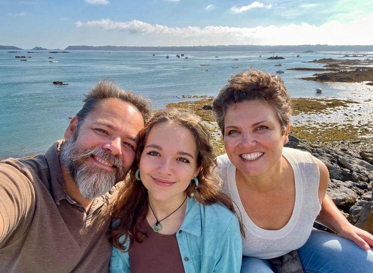 10 Ways You Can Help French Today Grow