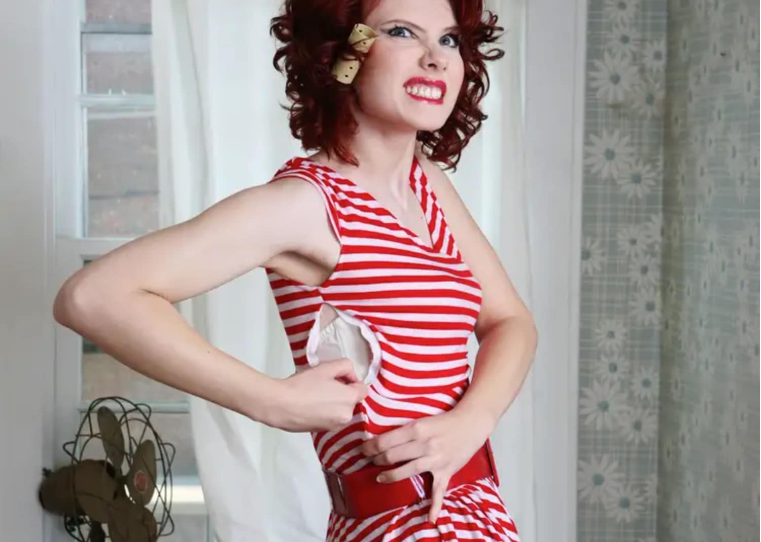 Camille Cherche Une Tenue