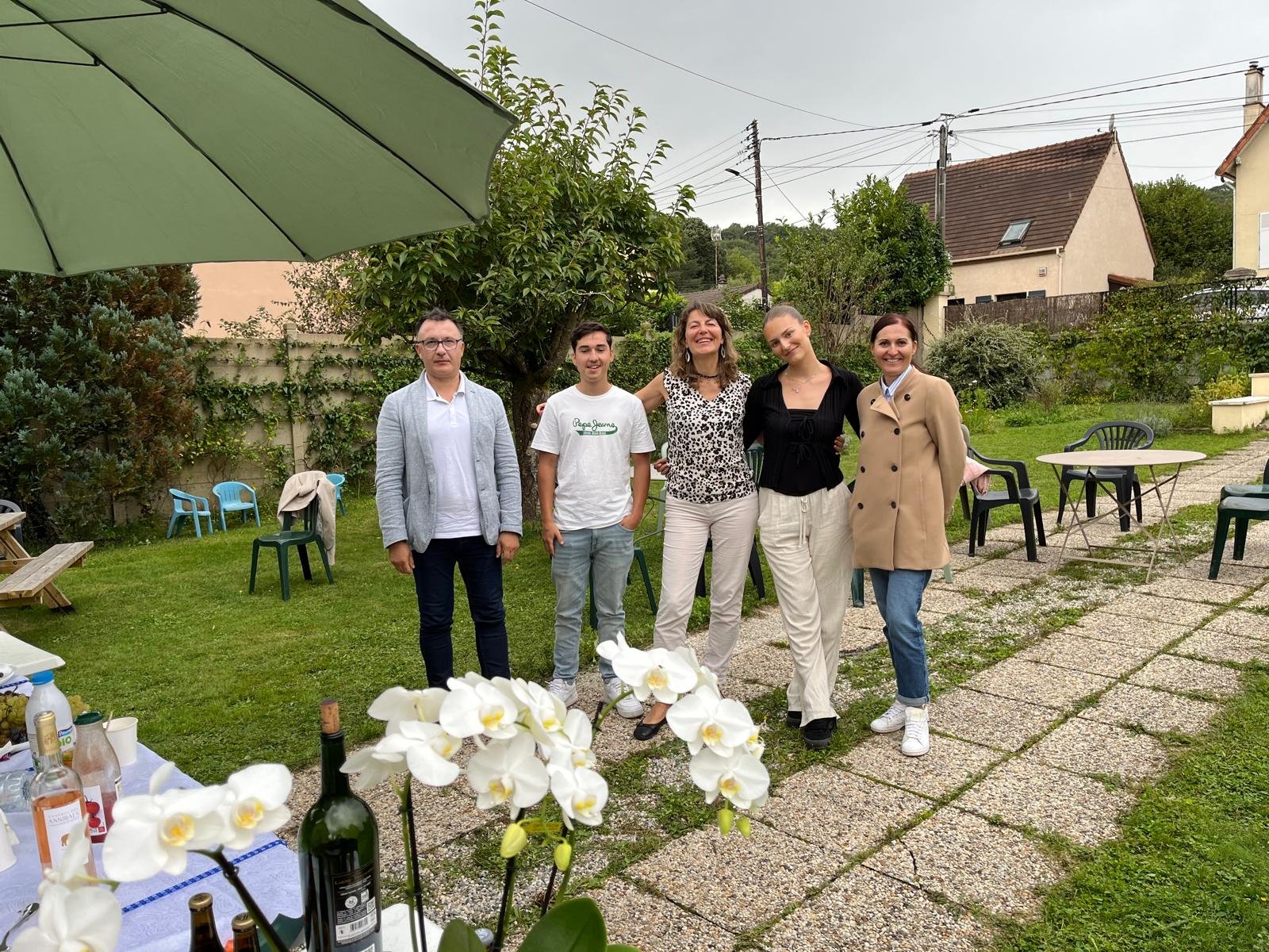 French Immersion Homestay At Teacher s In The Yvelines Near Paris